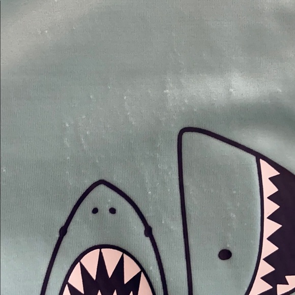 Like New - Gymboree Boys Rash Guard (size 7-8) - Picture 3 of 3